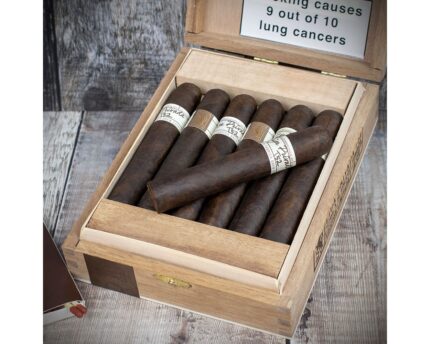 Buy Liga Privada T52 Robusto Cigars UK